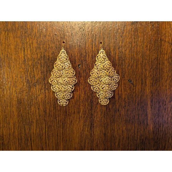 Golden 3" delicate drop earrings - Picture 1 of 4